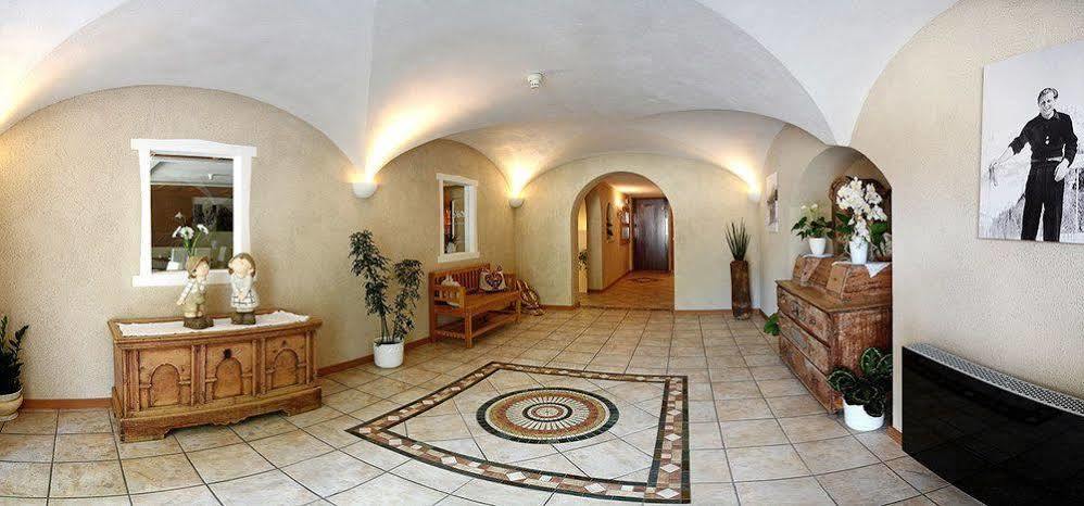 Residence Rautal B&B ***S San Vigilio Di Marebbe Eksteriør bilde